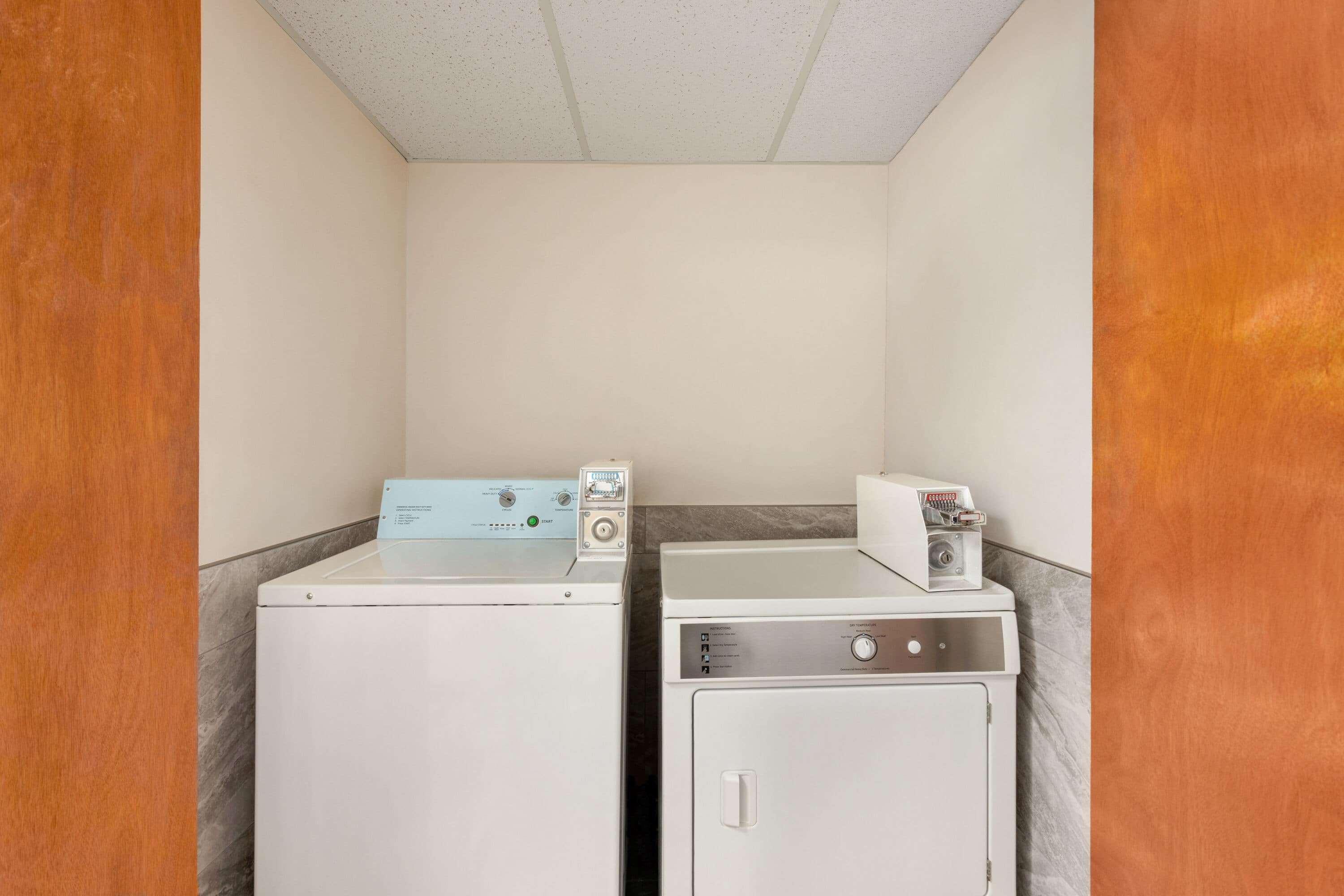 Hotel Super 8 By Wyndham Chillicothe Esterno foto